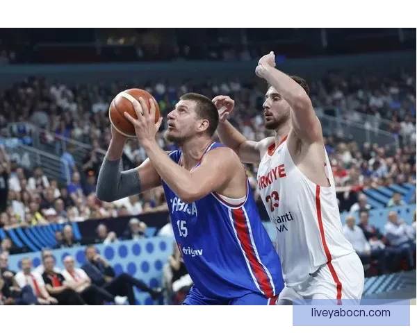 约基奇赞文班亚马攻防两端独一无二 称其是联盟难题