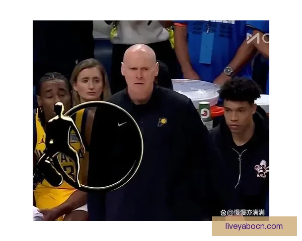 内姆布哈德球鞋被踩掉后迅速捡起举高干扰投篮遭判技术犯规