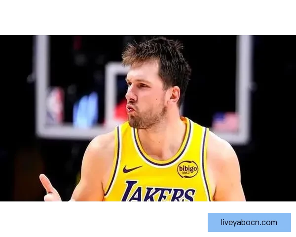 NBA官宣周最佳球员：约基奇与塔图姆当选 东契奇哈登申京等球星获提名